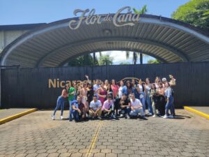 Group picture at the Flor de Caña manufacture